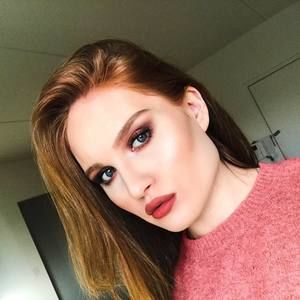 Meet your Posher, Ani